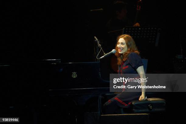 Regina Spektor performs on stage at Manchester Apollo on December 3, 2009 in Manchester, England.