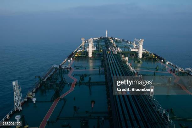 The crude oil tanker 'Devon' sails through the Persian Gulf towards Kharq Island to transport crude oil to export markets in the Persian Gulf, Iran,...