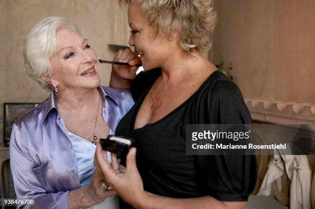 French singer and actress Line Renaud at home with Muriel Robin, in La Jonchère, at Rueil-Malmaison, France, 26th August 2017