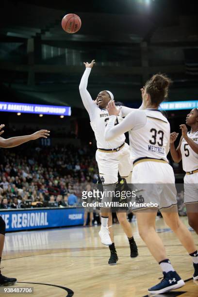 Arike Ogunbowale of the Notre Dame Fighting Irish puts up a shot against the Oregon Ducks during the 2018 NCAA Division 1 Women's Basketball...