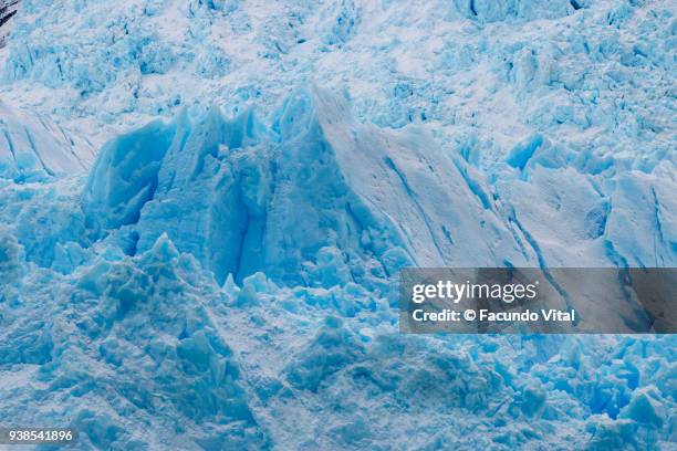 glaciar - glaciar stock pictures, royalty-free photos & images