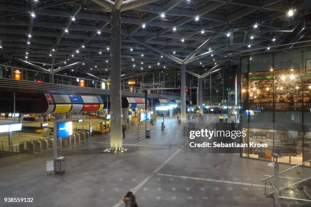 the hague central station at night, long exposure, the hague, the netherlands - 1973 2016 stock pictures, royalty-free photos & images