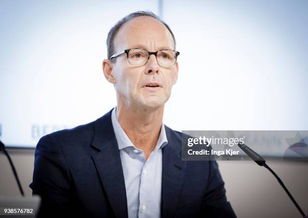 Thomas Rabe 614 Thomas Rabe Stock Photos, High-Res Pictures, and Images - Getty Images