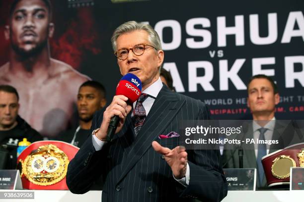 Boxing Rounds Commentator 410 Boxing Ring Announcer Stock Photos, High-Res Pictures, and Images ...