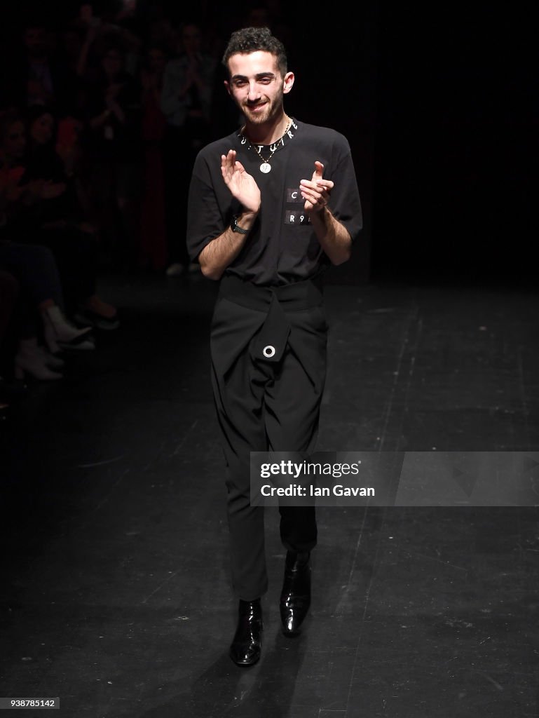 Siyar Akboga - Runway - Mercedes-Benz Fashion Week Istanbul - 2018