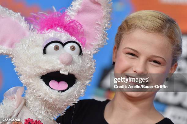 Ventriloquist Darci Lynne Farmer attends Nickelodeon's 2018 Kids' Choice Awards at The Forum on March 24, 2018 in Inglewood, California.