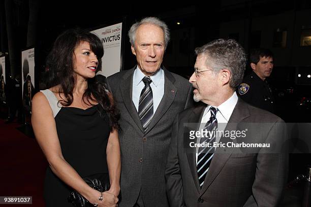 Dina Eastwood, Director Clint Eastwood and Warner's Barry Meyer at Warner Bros. Pictures Los Angeles Premiere of 'Invictus' on December 03, 2009 at...