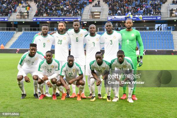 The Senegal team line up before the international friendly match match between Senegal and Bosnia Herzegovina on March 27, 2018 in Le Havre, France.