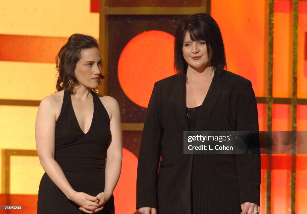 Amy Inker Amy Linker and Tina Yothers, presenters News Photo - Getty Images