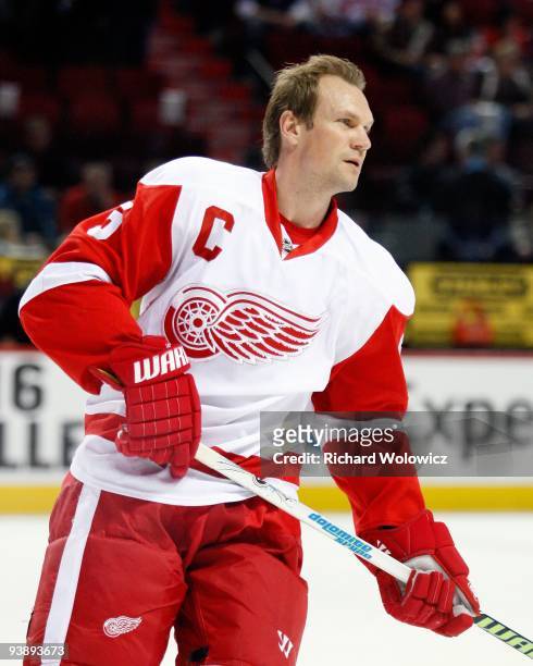 Nicklas Lidstrom of the Detroit Red Wings skates during the warm up period prior to facing the Montreal Canadiens in the NHL game on November 21,...