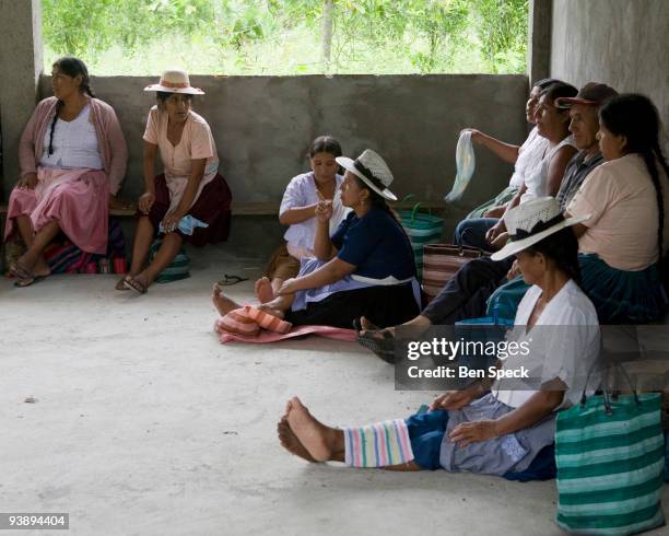 Women coca farmers gathered at local syndicate meeting.