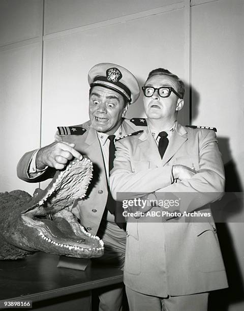 Gallery - Season Two - 11/19/63, Ernest Borgnine , Joe Flynn ,