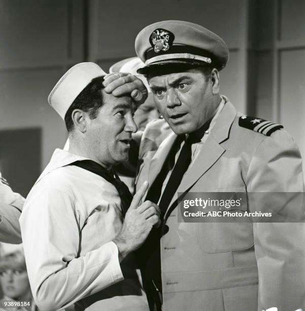 Gallery - Season Two - 11/19/63, Ernest Borgnine ,