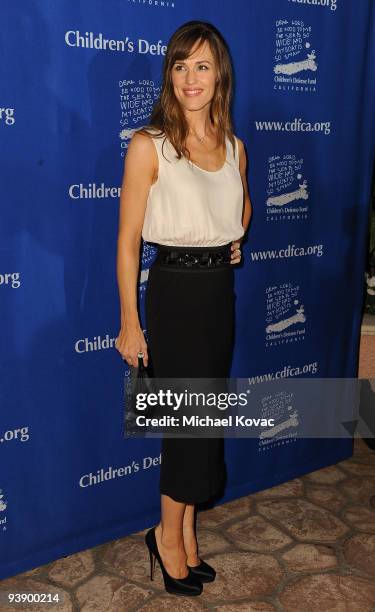 Actress Jennifer Garner attends the Children's Defense Fund's 19th Annual Los Angeles "Beat the Odds" Awards at Beverly Hills Hotel on December 3,...