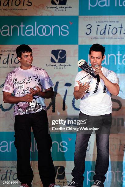 Indian actors Aamir Khan and R. Madhavan attend the launch of Pantaloons '3 Idiots' T-shirt Collection held at Phoenix Mall on December 4, 2009 in...