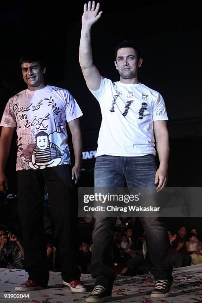 Indian actors Aamir Khan and R. Madhavan attend the launch of Pantaloons '3 Idiots' T-shirt Collection held at Phoenix Mall on December 4, 2009 in...