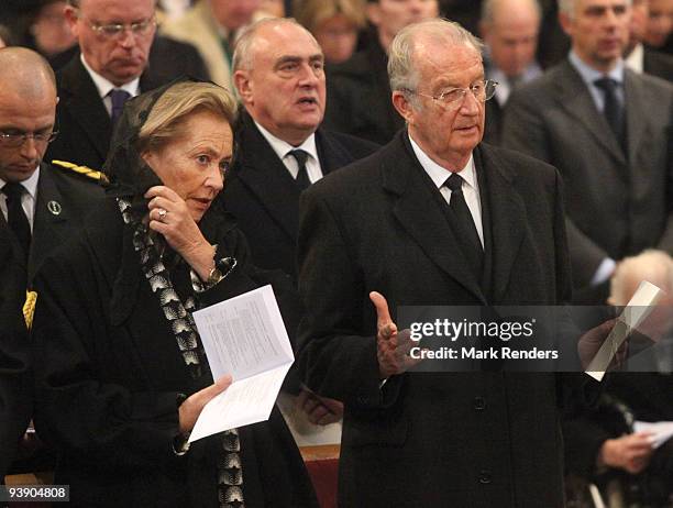 Queen Paola and King Albert of Belgium attend the funeral of Prince Alexandre of Belgium at Eglise Notre-Dame de Laeken on December 4, 2009 in...