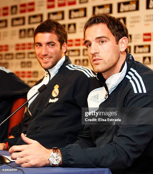 Real Madrid player Christoph Metzelder speaks during the press conference at Santiago Bernabeu on December 4, 2009 in Madrid, Spain.