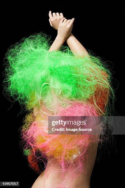 frau mit neon haar - neon fluorescent hair stock-fotos und bilder