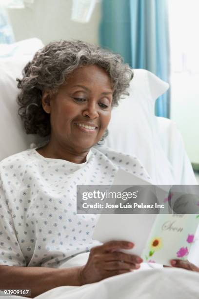Patient Reading Reference 114 Hospital Patient Reading Card Stock Photos, High-Res Pictures, and ...