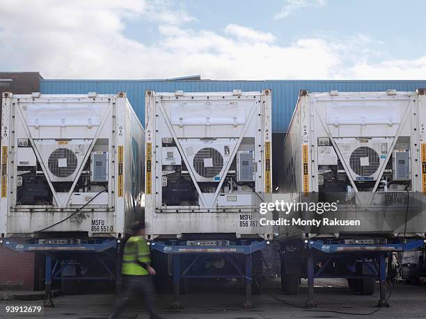 534 Food Loading Dock Stock Photos, High-Res Pictures, and Images ...