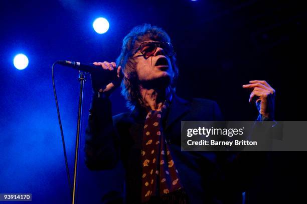 David Johansen of New York Dolls performs on stage at The Forum on December 4, 2009 in London, England.