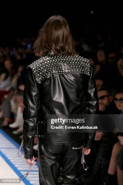 Model walks the runway for the DB Berdan show during Mercedes Benz Fashion Week Istanbul at Zorlu Center on March 28, 2018 in Istanbul, Turkey.