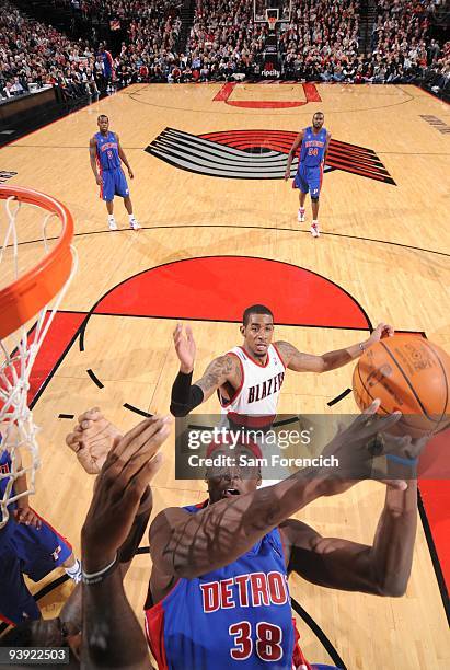 Charlie Villanueva of the Detroit Pistons goes up for a shot during the game against the Portland Trail Blazers at The Rose Garden on November 18,...