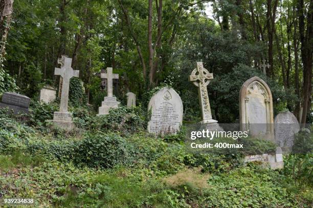 highgate cemetery - highgate stock pictures, royalty-free photos & images