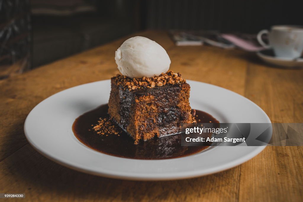 Sticky toffee pudding