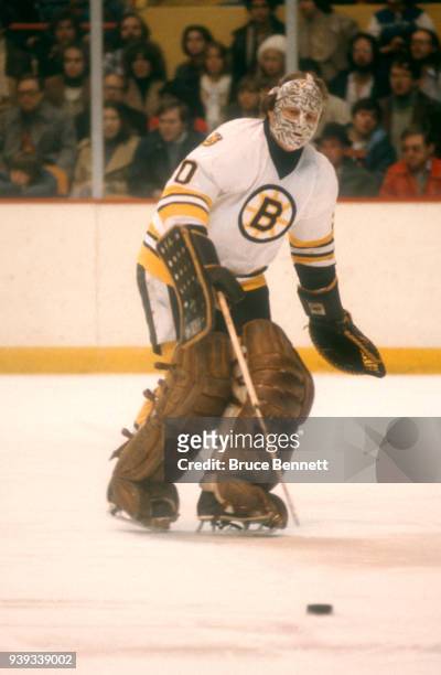 Goalie Gerry Cheevers of the Boston Bruins follows the puck during an NHL game circa December, 1978 at the Boston Garden in Boston, Massachusetts.