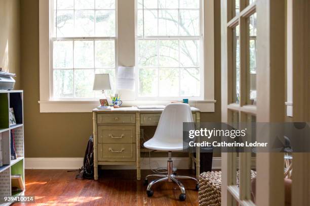 home office during the day - home office chair stock pictures, royalty-free photos & images