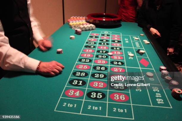 gambling table - blackjack stock pictures, royalty-free photos & images