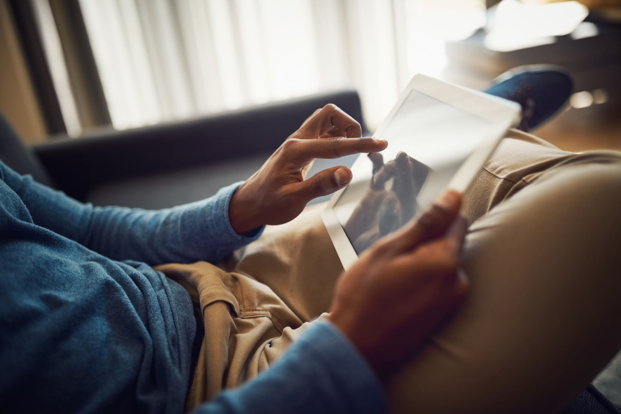 Stay entertained with thousands of mobile apps Stay entertained with thousands of mobile apps