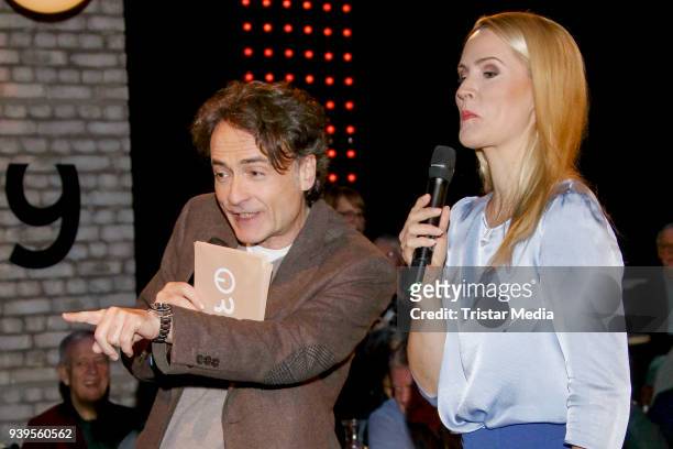 Giovanni di Lorenzo and Judith Rakers during the '3nach9' Talk Show on March 28, 2018 in Bremen, Germany.