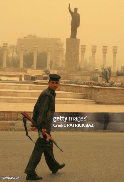 Sadam R 2 Saddam Army Photos and Premium High Res Pictures - Getty Images