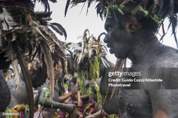 popular rally for the nomination of the new priest of pentecostal church, big nambas war dance - tribal dancing stock pictures, royalty-free photos & images