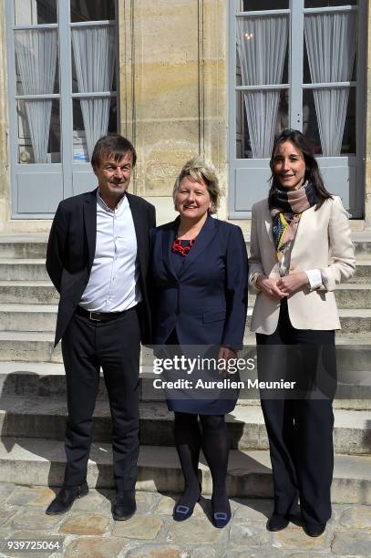 Nicolas Hulot French Minister of Ecological and Inclusive Transition, German Environment Minister Svenja Schulze and Junior Minister Brune Poirson...