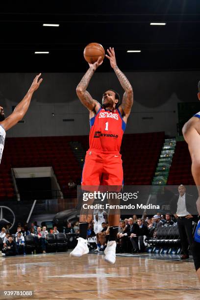 Shannon Brown of the Delaware 87ers shoots the ball against the Lakeland Magic on March 23, 2018 at RP Funding Center in Lakeland, Florida. NOTE TO...