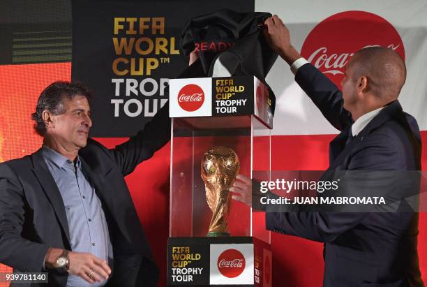 Argentina's 1978 World Cup Champion and former footballer Mario Kempes and France's 1998 World Cup Champion and former footballer David Trezeguet,...