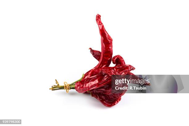 dried red chili peppers - pimienta stock pictures, royalty-free photos & images