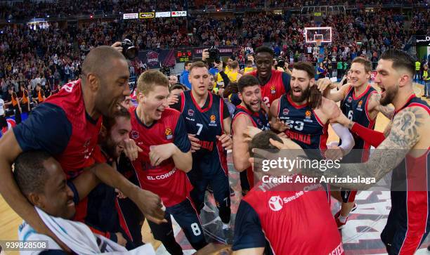 Team Baskonia Vitoria Gasteiz celebrate during the 2017/2018 Turkish Airlines EuroLeague Regular Season Round 29 game between Baskonia Vitoria...