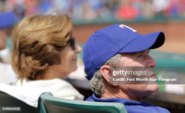 Bushside Ranger Laura 91 George And Laura Bush Texas Rangers Photos & High Res Pictures ...