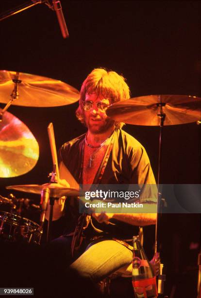 Manuel Charlton of Nazareth performing at the Aragon Ballroom In Chicago, Ilinois, March 17, 1978.