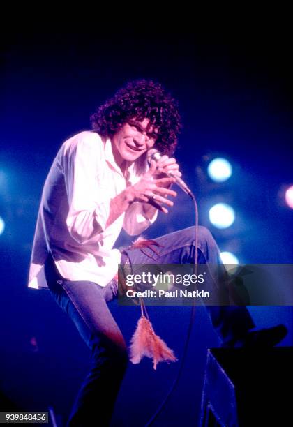 Singer Dan McCafferty of Nazareth performing at the Auditorium Theater in Chicago, Illinois, April 22, 1977.