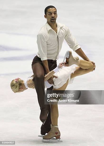 Aliona Savchenko and Robin Szolkowy of Germany compete in the Pairs Free Skating on the day three of ISU Grand Prix of Figure Skating Final at Yoyogi...