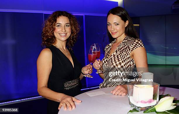 Sarah-Maria Besgen and Isabel Varell attends the 'ARD Advent Dinner' on December 4, 2009 in Munich, Germany.