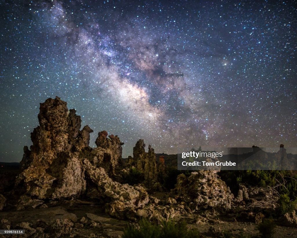 Mono Lake Milky Way Show