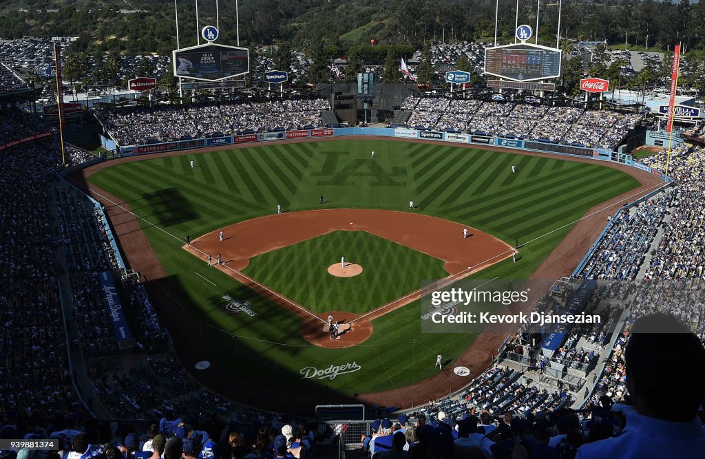 San Franciso Giants  v Los Angeles Dodgers