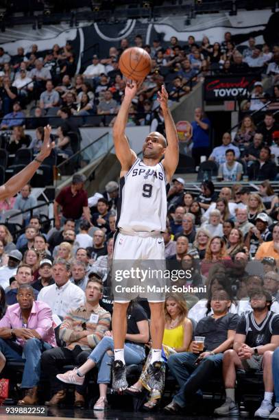 Tony Parker of the San Antonio Spurs shoots the ball against the Oklahoma City Thunder on March 29, 2018 at the AT&T Center in San Antonio, Texas....